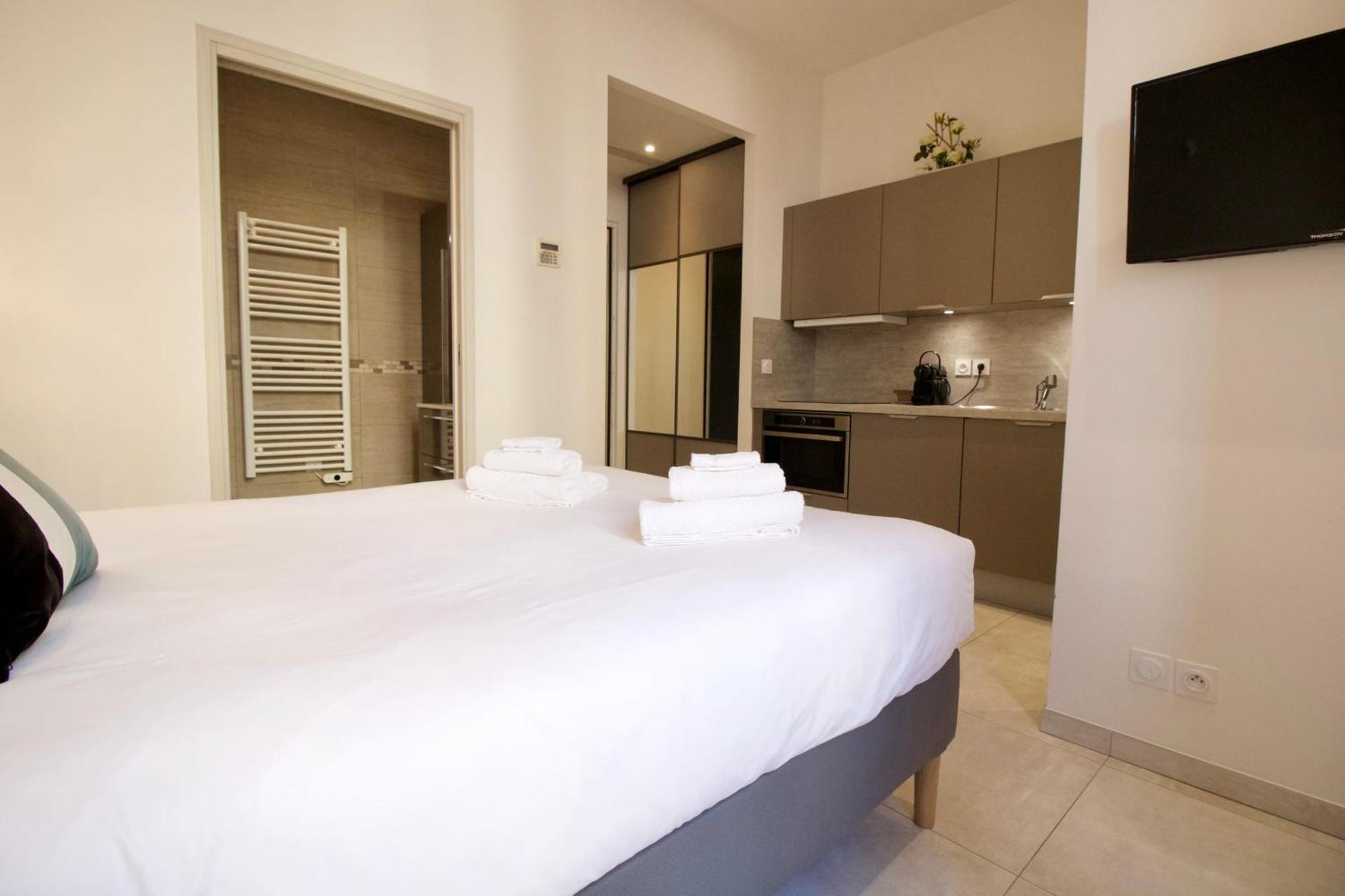 4 Bedrooms 4 Bathrooms Terrace Cannes Exterior photo